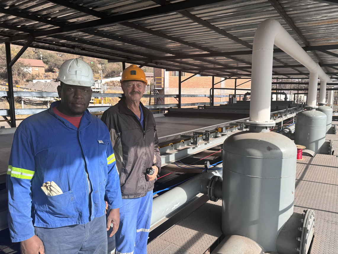 sludge-dewatering-machine-price.jpg