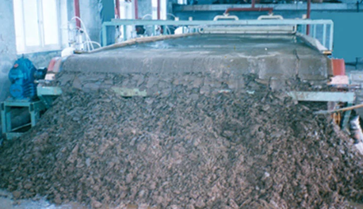 di-continuous-horizontal-vacuum-belt-filter-1